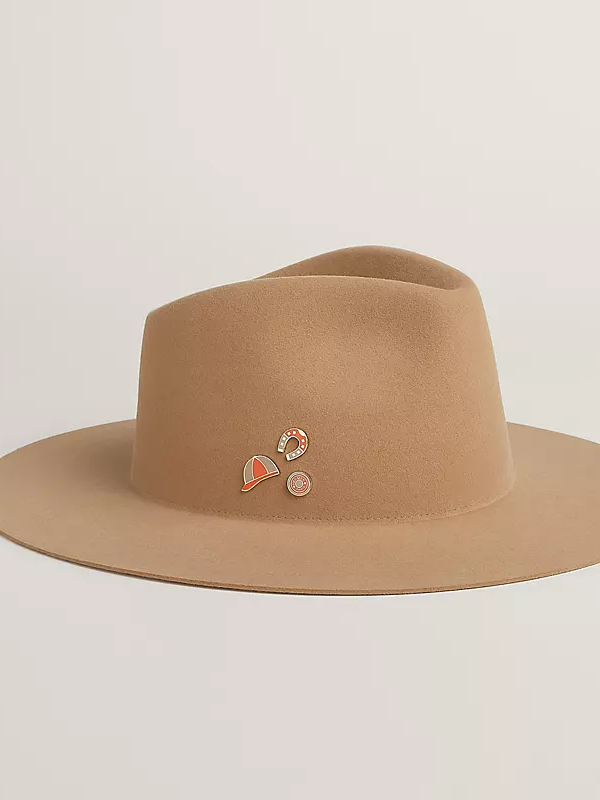 Chapeau Faubourg Jump